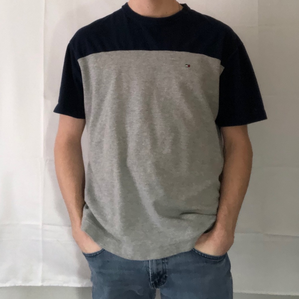 3/$25 TOMMY HILFIGER TEE